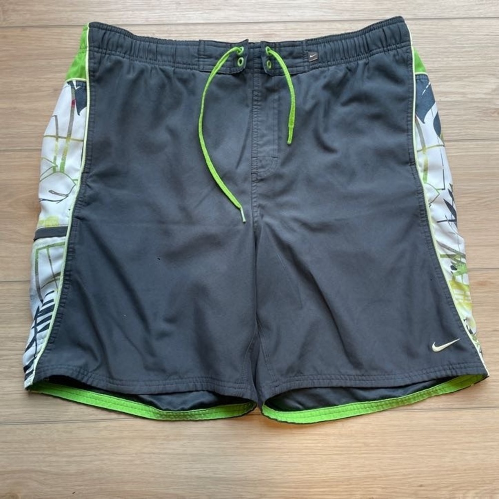 Nike Mens Swim Trunks Grey Lime Green Floral Board Shorts Large SKU 83